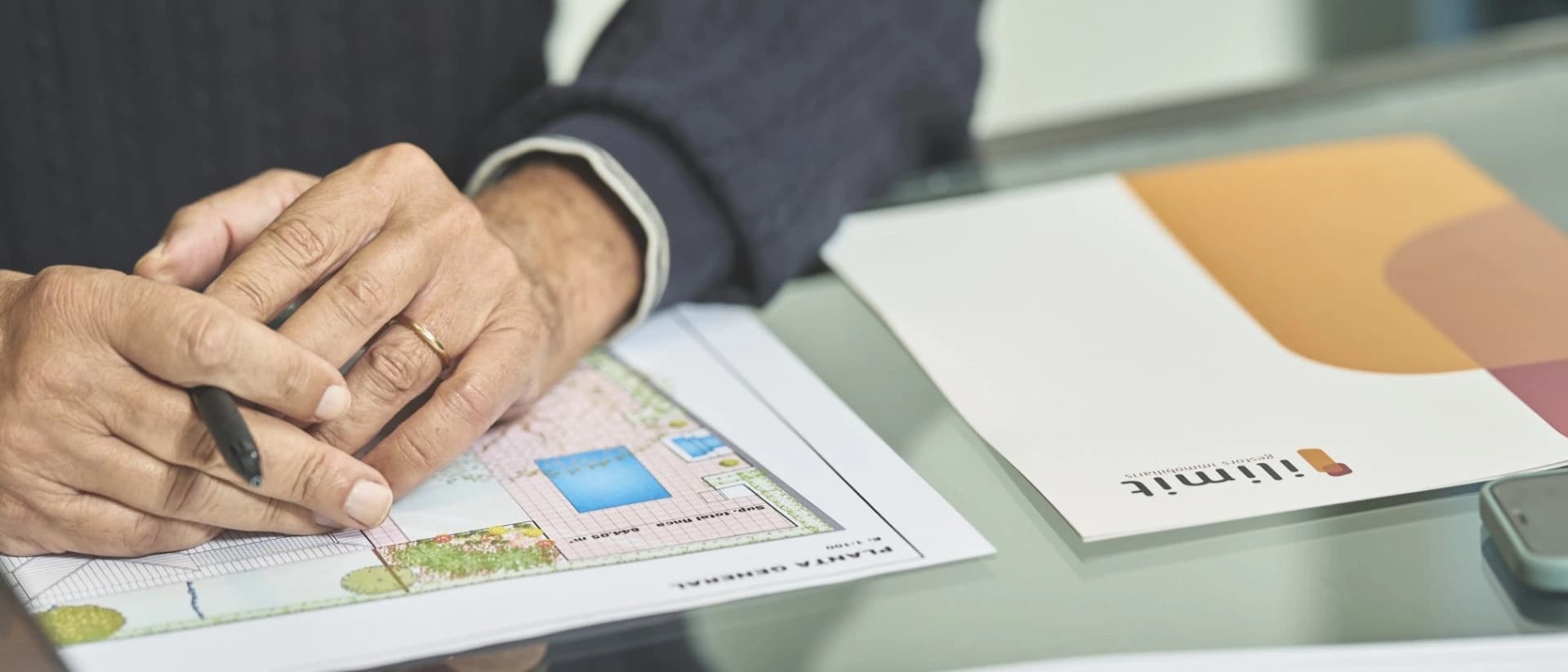 Checklist of documents needed to sell a house before signing the property sale