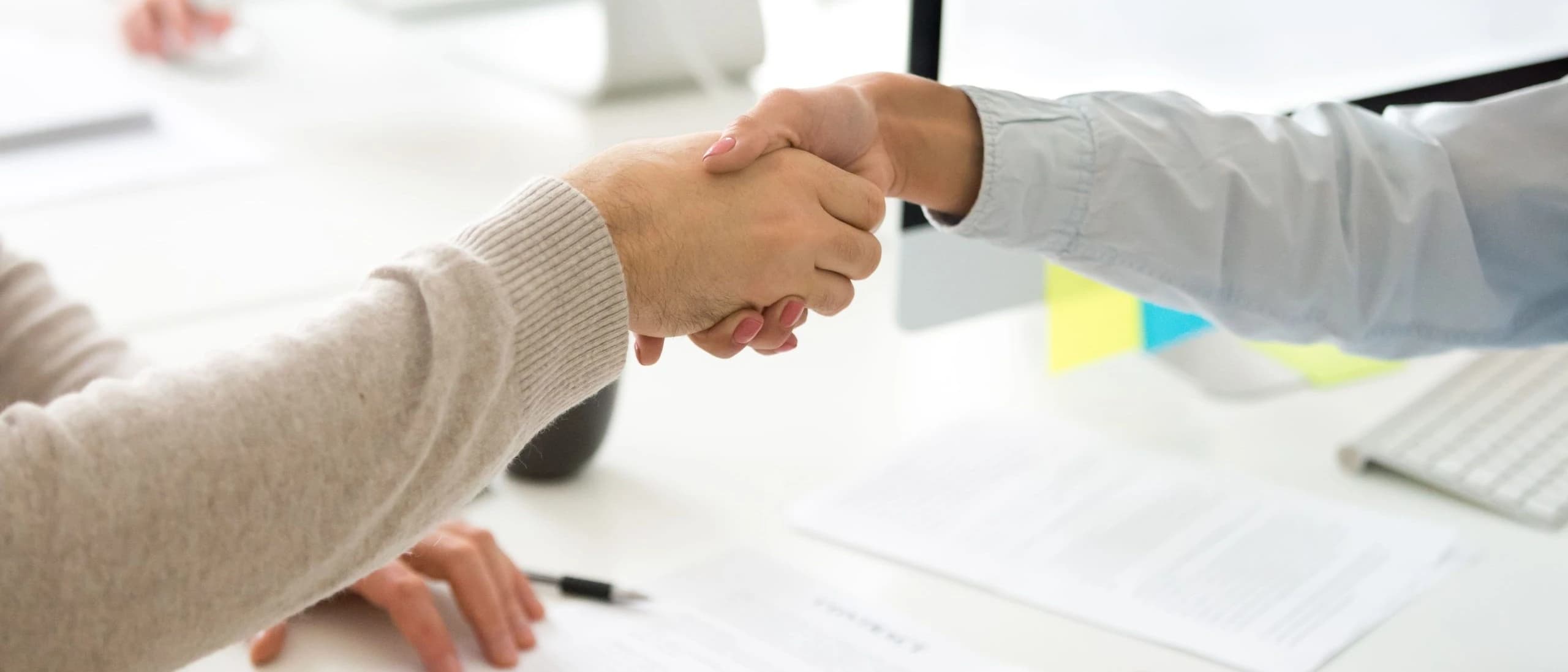 Modelo de contrato de arras entre particulares en una compraventa de vivienda